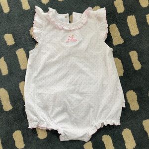 Kissy Kissy Swan Bubble